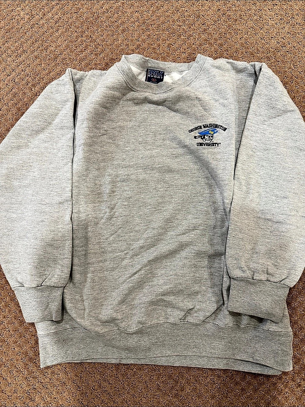 MV Sport George Washington University Embroidered Crewneck Sweatshirt Gray Size
